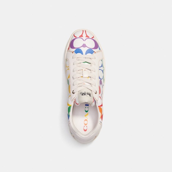NWT Coach Outlet Clip Low Top Sneaker In Rainbow Signature Canvas - Picture 2 of 6